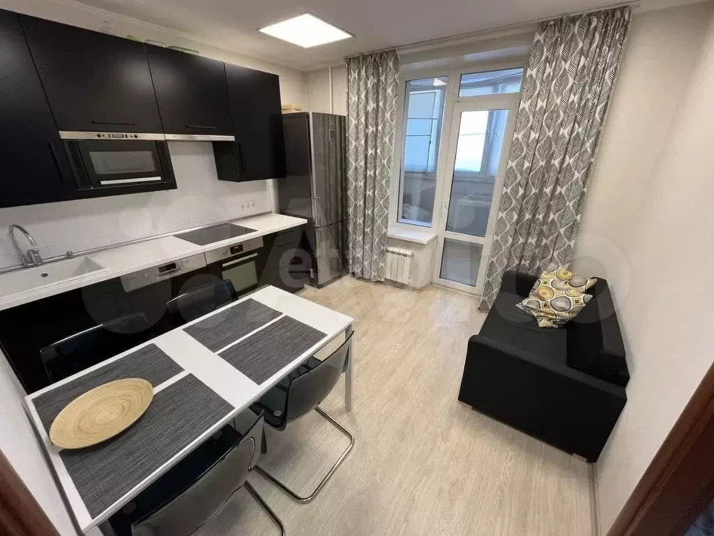 1-к. квартира, 40 м, 15/16 эт. - Фото 1