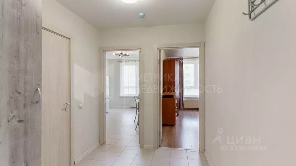 1-к кв. Тюменская область, Тюмень Полевая ул., 117к1 (38.7 м) - Фото 1