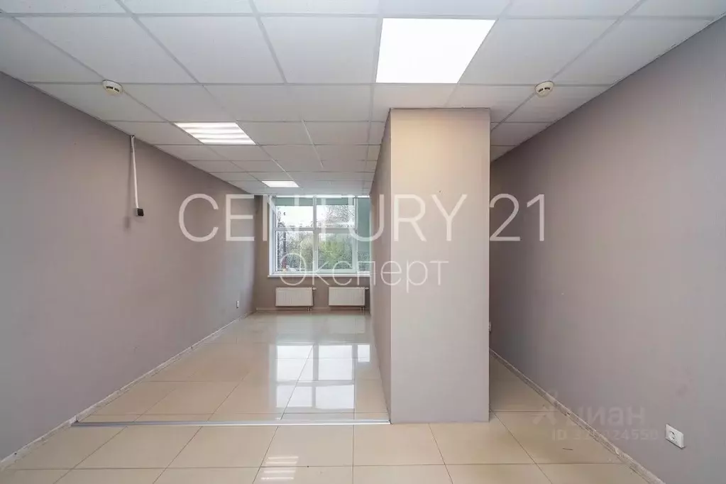 Офис в Калининградская область, Калининград ул. Дзержинского, 57Б (33 ... - Фото 1