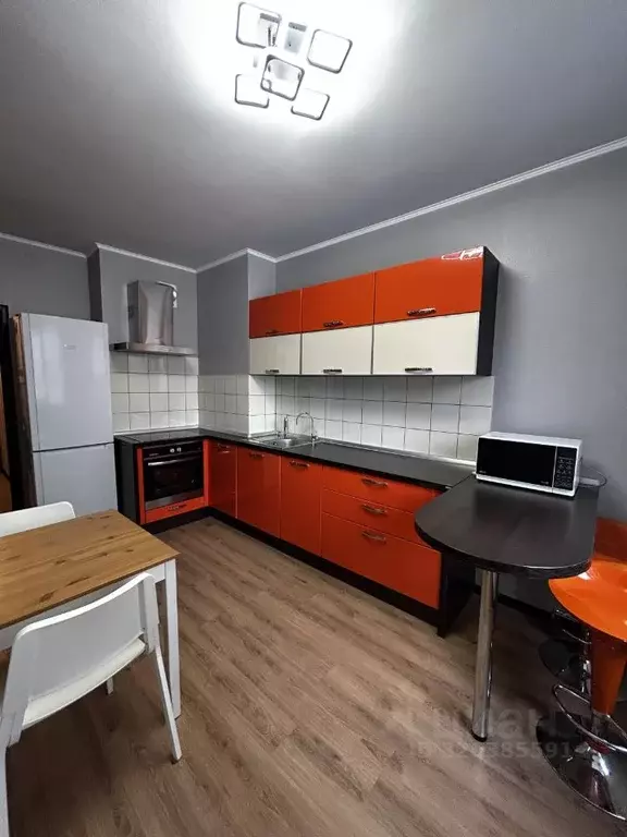 1-к кв. Самарская область, Самара Революционная ул., 4 (52.5 м) - Фото 1