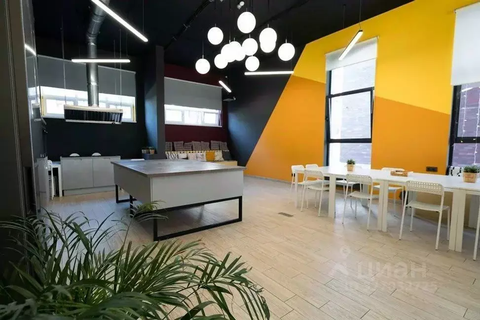 Помещение свободного назначения в Москва бул. Веласкеса, 4 (97 м) - Фото 2