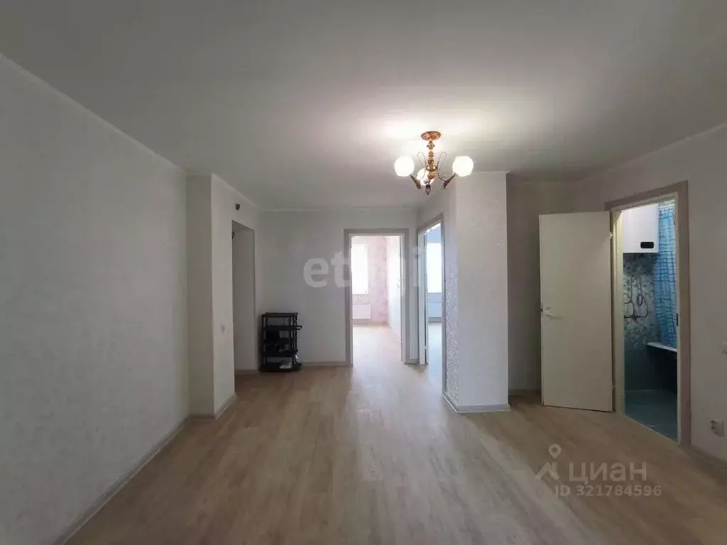 3-к кв. Ямало-Ненецкий АО, Тарко-Сале Пуровский район, Таежная ул., ... - Фото 1