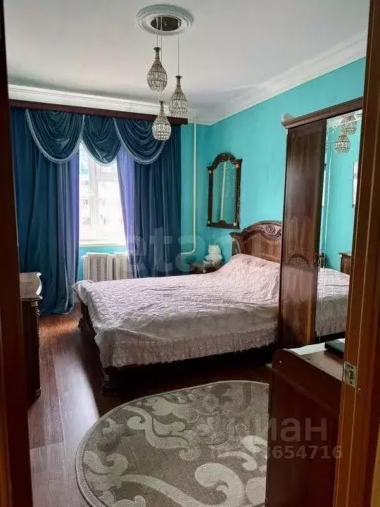 2-к кв. Саха (Якутия), Якутск ул. Кальвица, 2/3 (60.9 м) - Фото 0