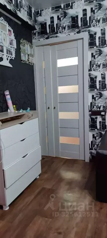 1-к кв. Волгоградская область, Светлый Яр рп, 1-й мкр 24 (35.0 м) - Фото 2