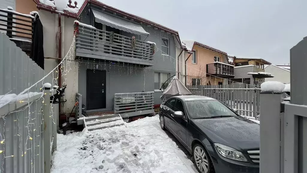 Таунхаус в Ленинградская область, Выборгский район, пос. Первомайское, ... - Фото 1