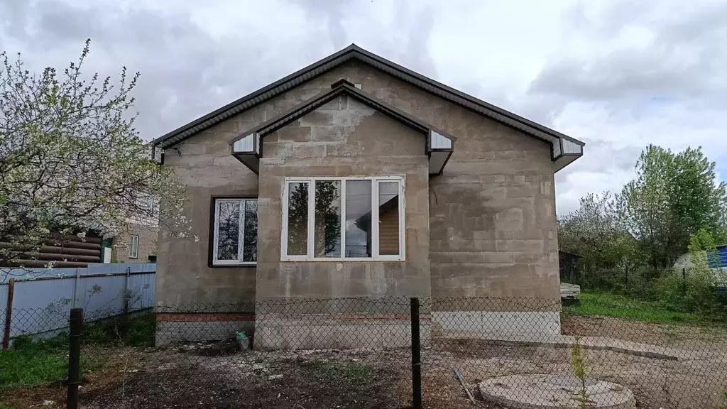 Дом в Башкортостан, Уфимский район, Дмитриевский сельсовет, Вишневое ... - Фото 0