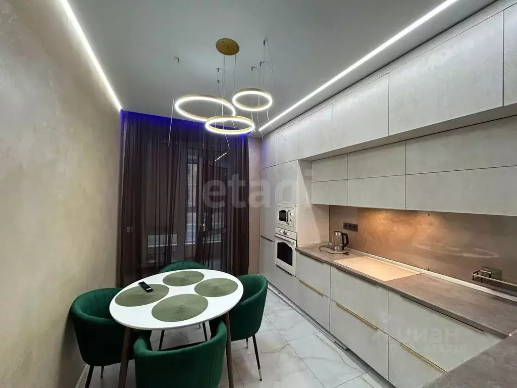 1-к кв. Ямало-Ненецкий АО, Новый Уренгой Таежная ул., 31А (36.0 м) - Фото 1