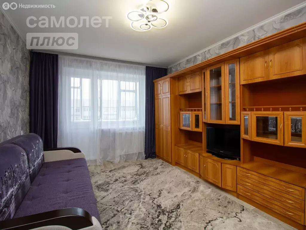 2-комнатная квартира: Ульяновск, улица Скочилова, 1 (56.1 м) - Фото 0