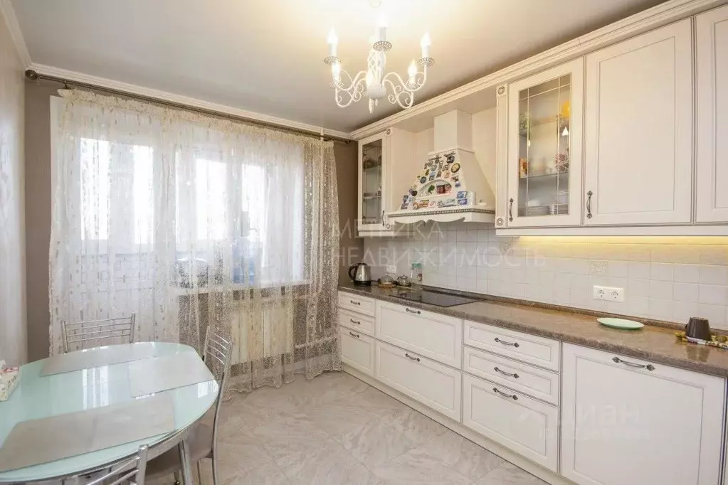 3-к кв. Тюменская область, Тюмень ул. Николая Зелинского, 3к1 (78.5 м) - Фото 1