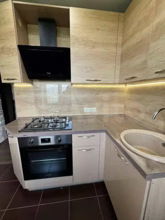 2-к. квартира, 36,6 м, 5/5 эт. - Фото 1