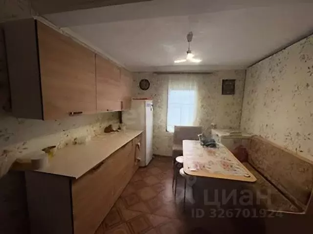 Дом в Белгородская область, Корочанский район, Анновское с/пос, с. ... - Фото 1