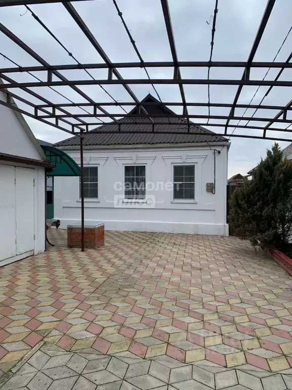 Дом в Краснодарский край, Темрюк Советская ул., 282 (109 м) - Фото 1