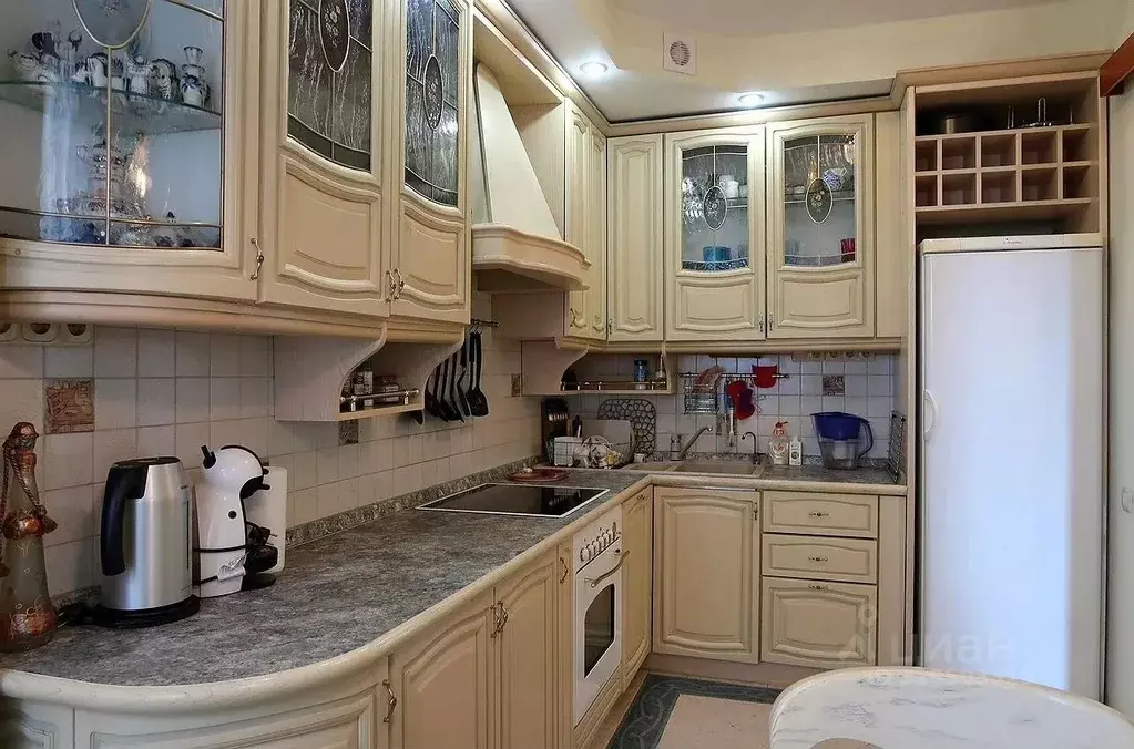 2-к кв. Москва ул. Барболина, 6 (55.0 м) - Фото 0