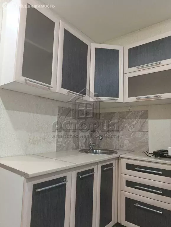 Квартира-студия: Красноярск, улица Железнодорожников, 15 (16 м) - Фото 0