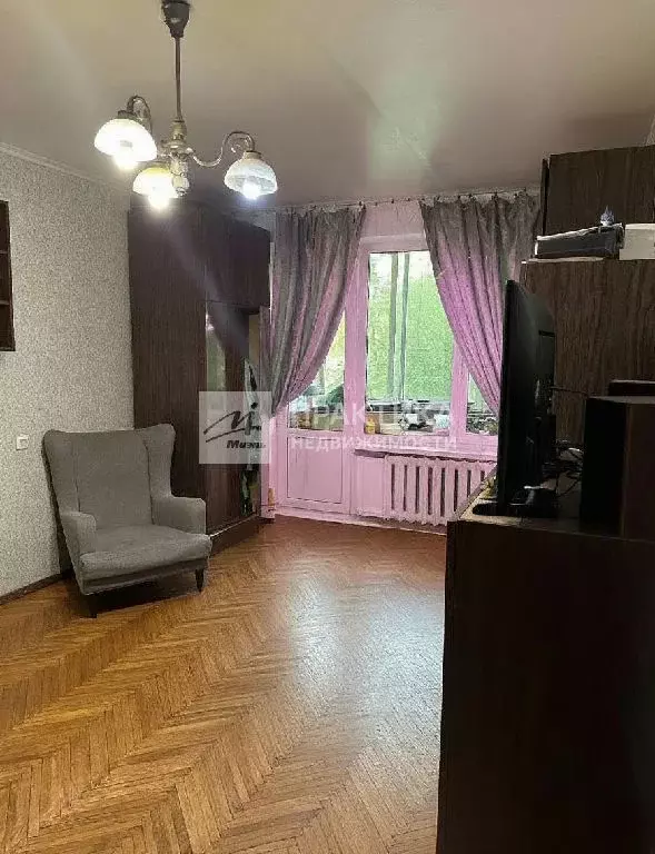 Продается 2-комнатная квартира - Фото 1
