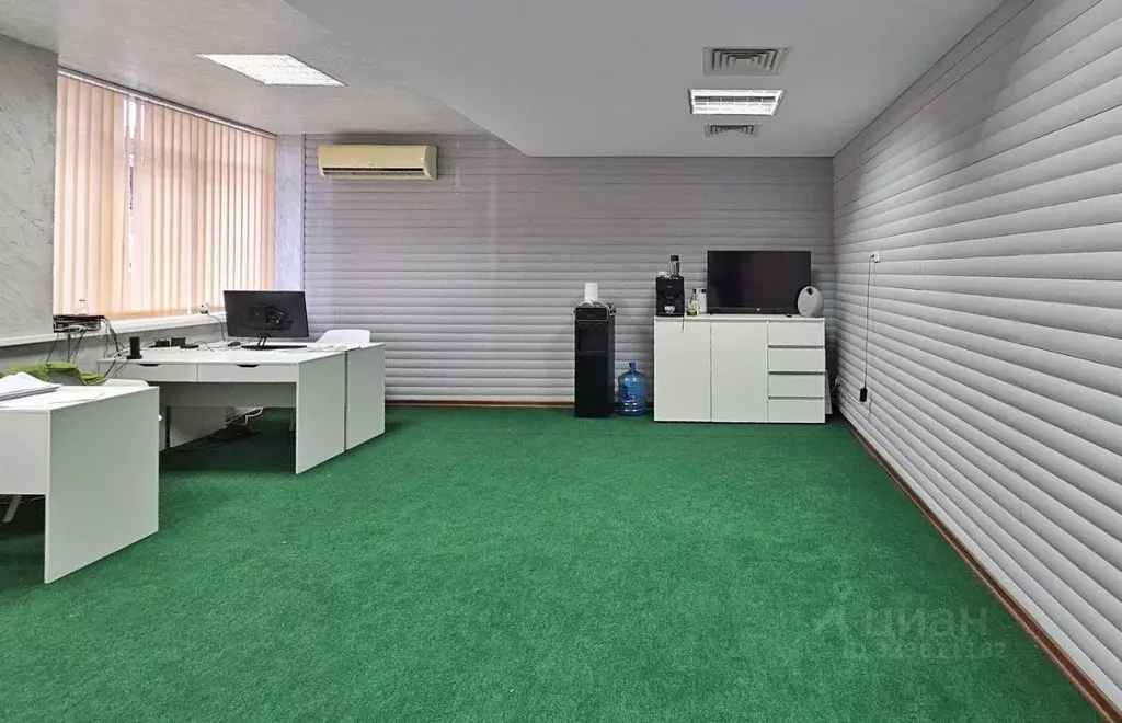 Помещение свободного назначения в Краснодарский край, Сочи Бытха мкр, ... - Фото 1