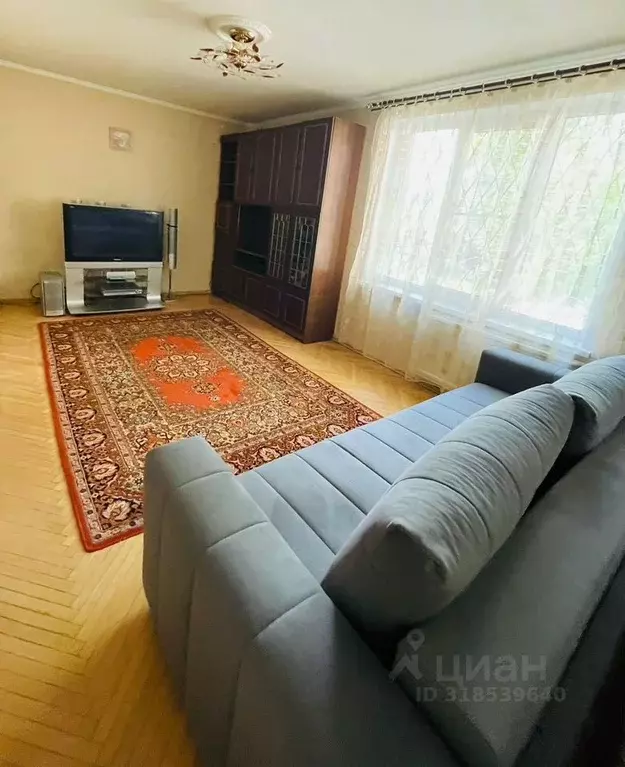 2-к кв. Санкт-Петербург бул. Новаторов, 73 (42.0 м) - Фото 0