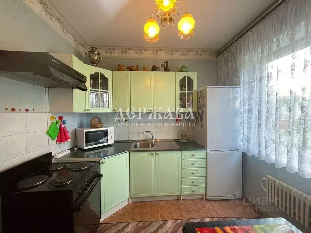 2-к кв. Белгородская область, Старый Оскол Восточный мкр, 7 (53.0 м) - Фото 1