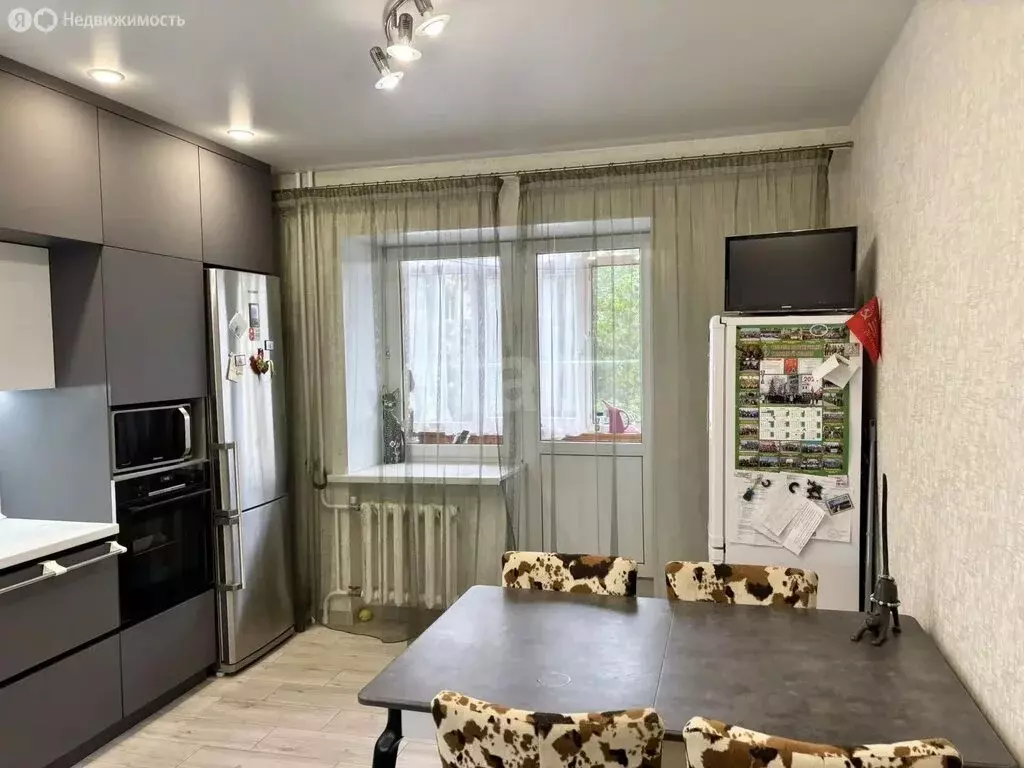 2-комнатная квартира: Тюмень, микрорайон Матмасы, Пражская улица, 49к1 ... - Фото 2