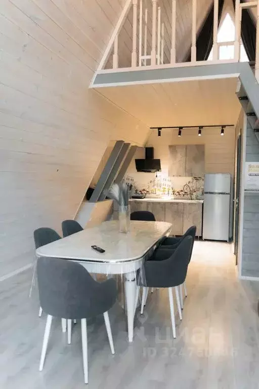 Дом в Карачаево-Черкесия, Зеленчукский район, с. Архыз ул. Лесная, 1С ... - Фото 2