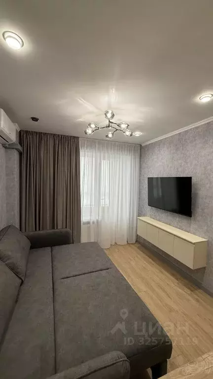 Студия Ростовская область, Ростов-на-Дону Ворошиловский просп., 82/4 ... - Фото 1