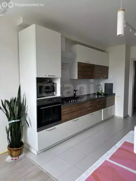 3-комнатная квартира: Саранск, улица Сураева-Королёва, 7 (82 м) - Фото 1