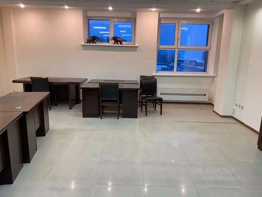 Офис в Иркутская область, Иркутск Байкальская ул., 105А (70 м) - Фото 1
