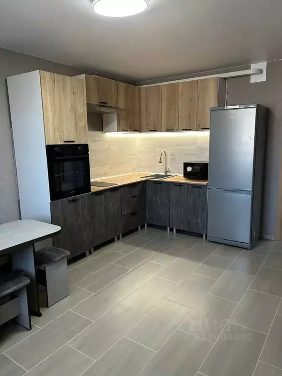 2-к кв. Краснодарский край, Краснодар проезд Репина, 28 (70.0 м) - Фото 0