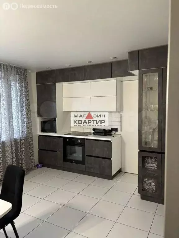 2-комнатная квартира: Смоленск, Ипподромный проезд, 7к2 (69 м) - Фото 2