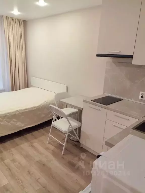 Студия Кировская область, Киров ул. Владимирская, 182 (24.0 м) - Фото 1