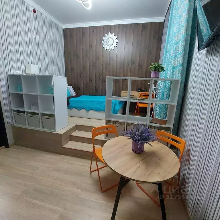 Комната Свердловская область, Екатеринбург ул. Ломоносова, 25 (19.0 м) - Фото 0