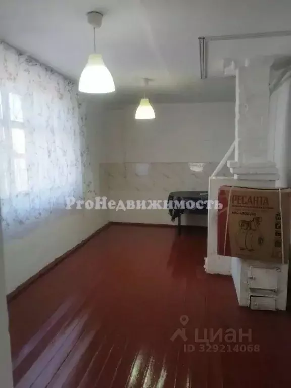 Дом в Тыва, Ак-Довурак ул. Дружба (162 м) - Фото 1