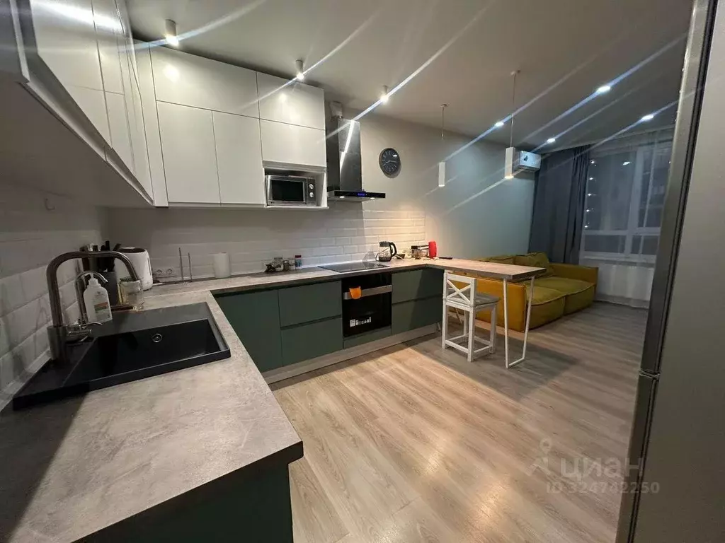 3-к кв. Татарстан, Казань ул. Аметьевская магистраль, 18к1 (70.0 м) - Фото 2