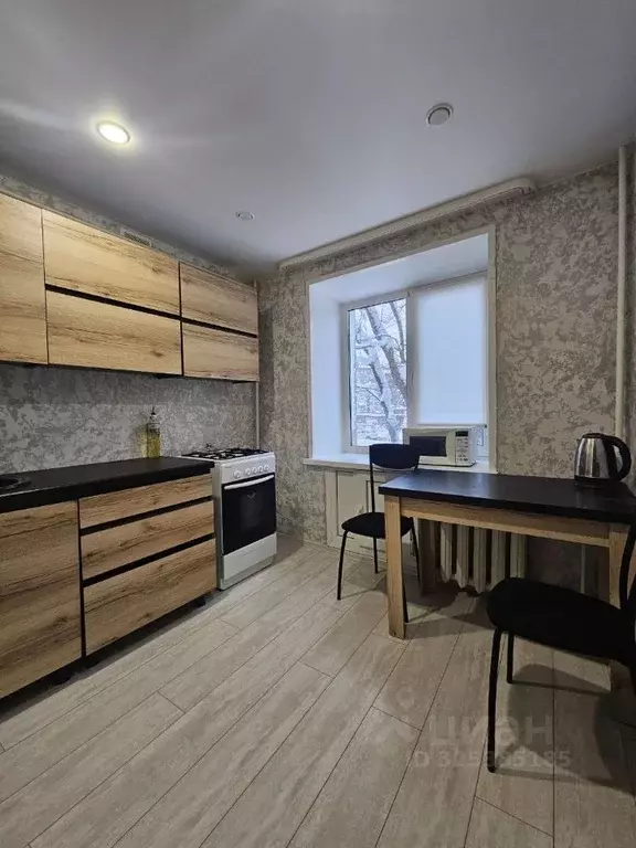 1-к кв. Удмуртия, Ижевск Пушкинская ул., 245А (30.0 м) - Фото 1