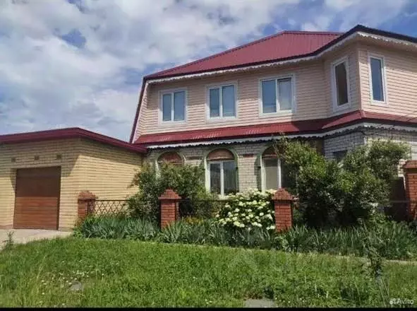 Коттедж в Татарстан, Казань Промышленная ул., 24 (220 м) - Фото 1