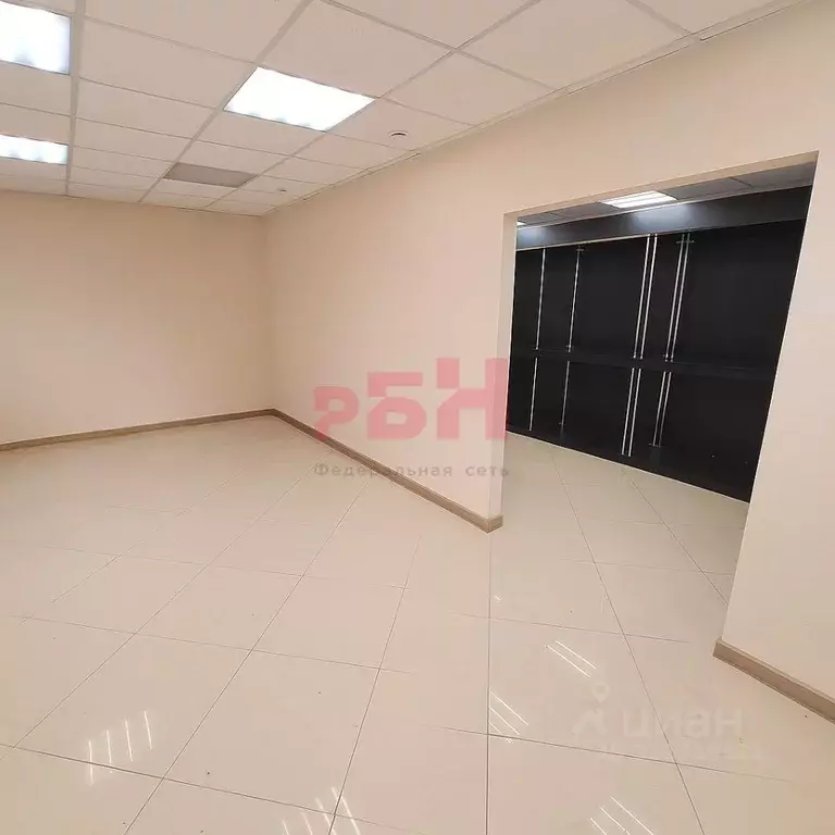 Торговая площадь в Самарская область, Самара ул. Гагарина, 90 (43 м) - Фото 2