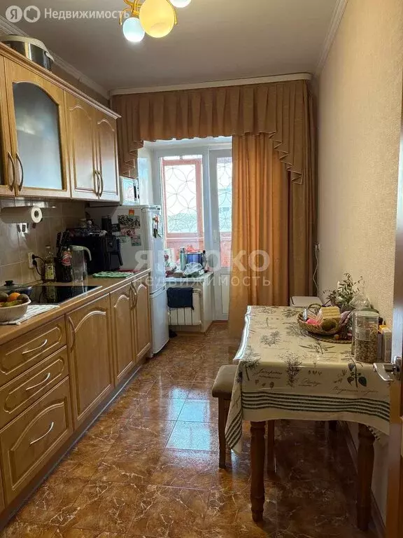 4-комнатная квартира: Березники, улица Ивана Дощеникова, 22 (82.6 м) - Фото 1