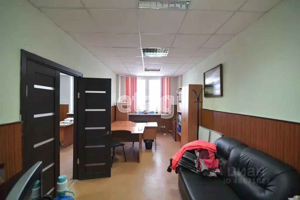 Офис в Сахалинская область, Южно-Сахалинск просп. Мира, 29 (100 м) - Фото 0
