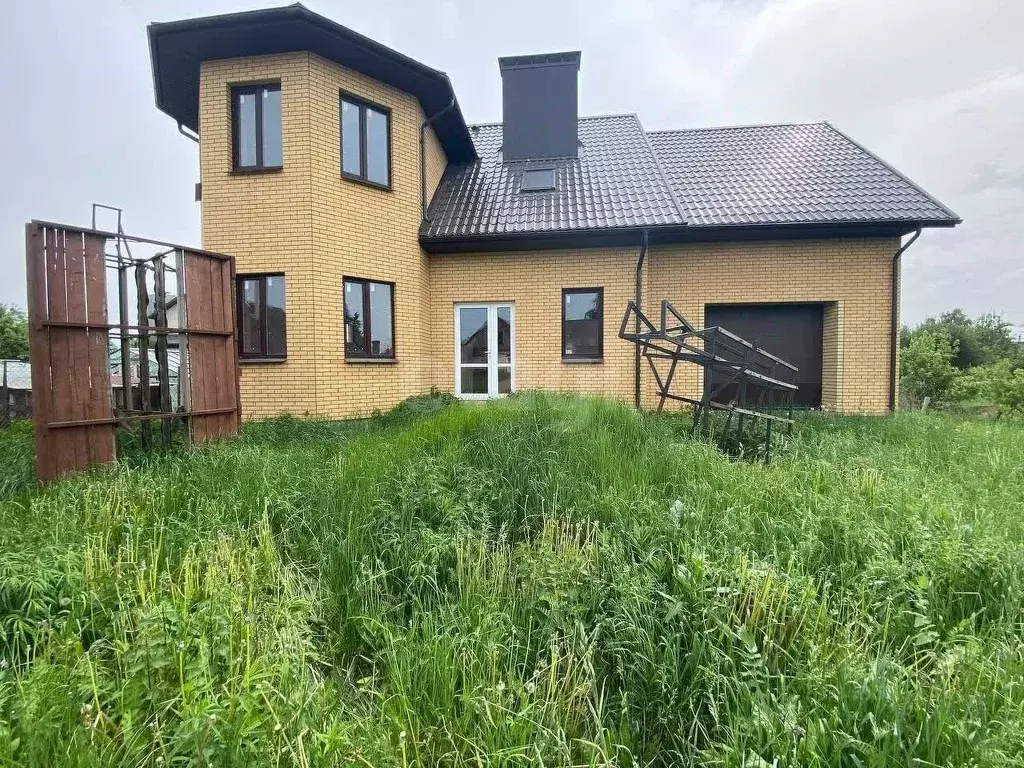 Дом в Брянская область, Брянск Бежицкая ул. (301 м) - Фото 1