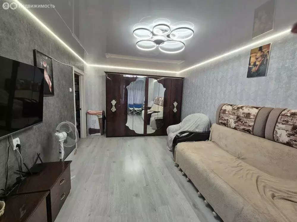 2-комнатная квартира: Углич, Ленинское шоссе, 7 (53 м) - Фото 1