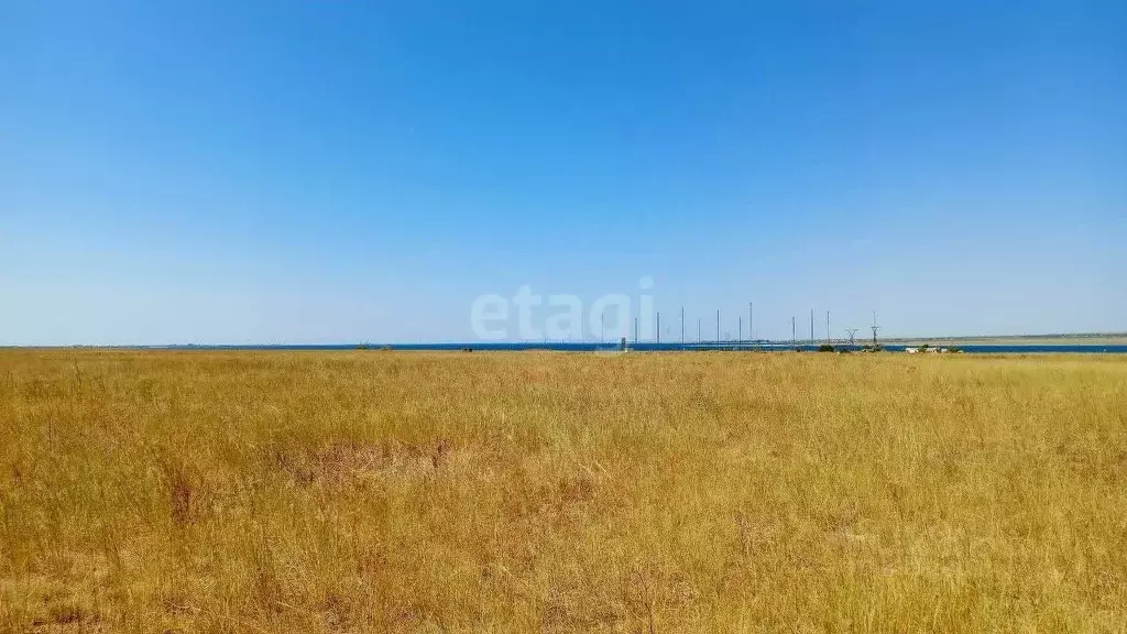 Участок в Крым, Сакский район, с. Штормовое ул. Крымская (6.0 сот.) - Фото 1