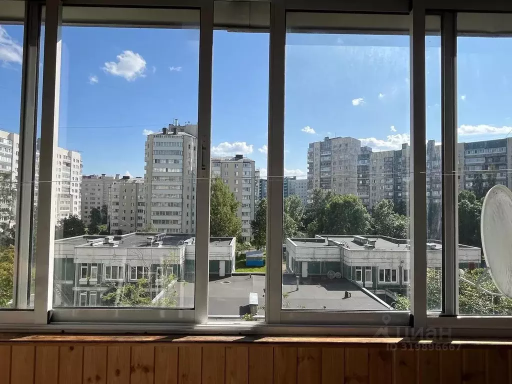 2-к кв. Санкт-Петербург просп. Ударников, 27К3 (50.0 м) - Фото 0