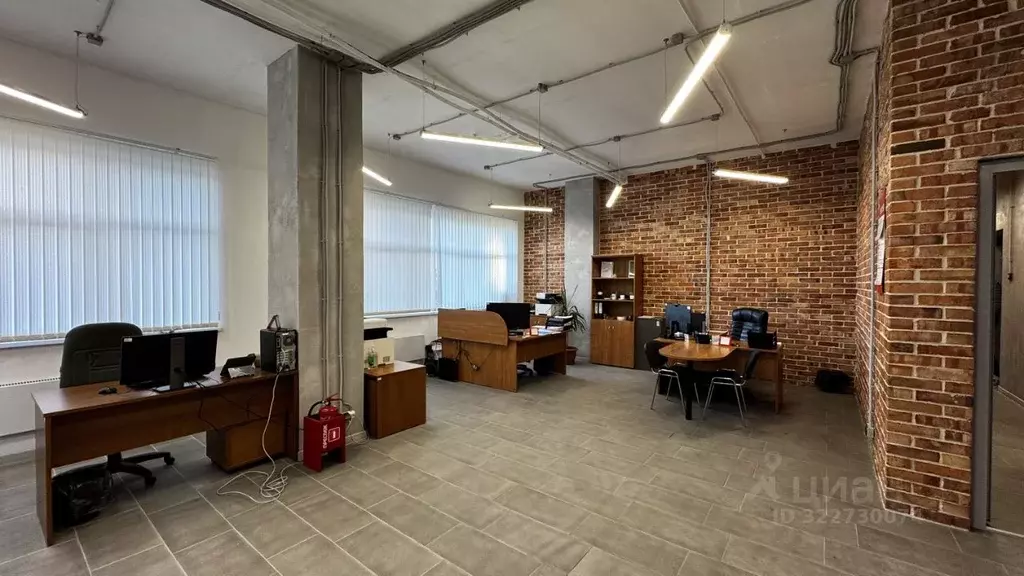 Офис в Воронежская область, Воронеж ул. Сакко и Ванцетти, 78а (240 м) - Фото 1