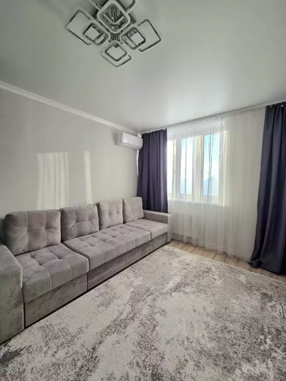 1-к кв. Омская область, Омск бул. Архитекторов, 1Г (37.2 м) - Фото 2