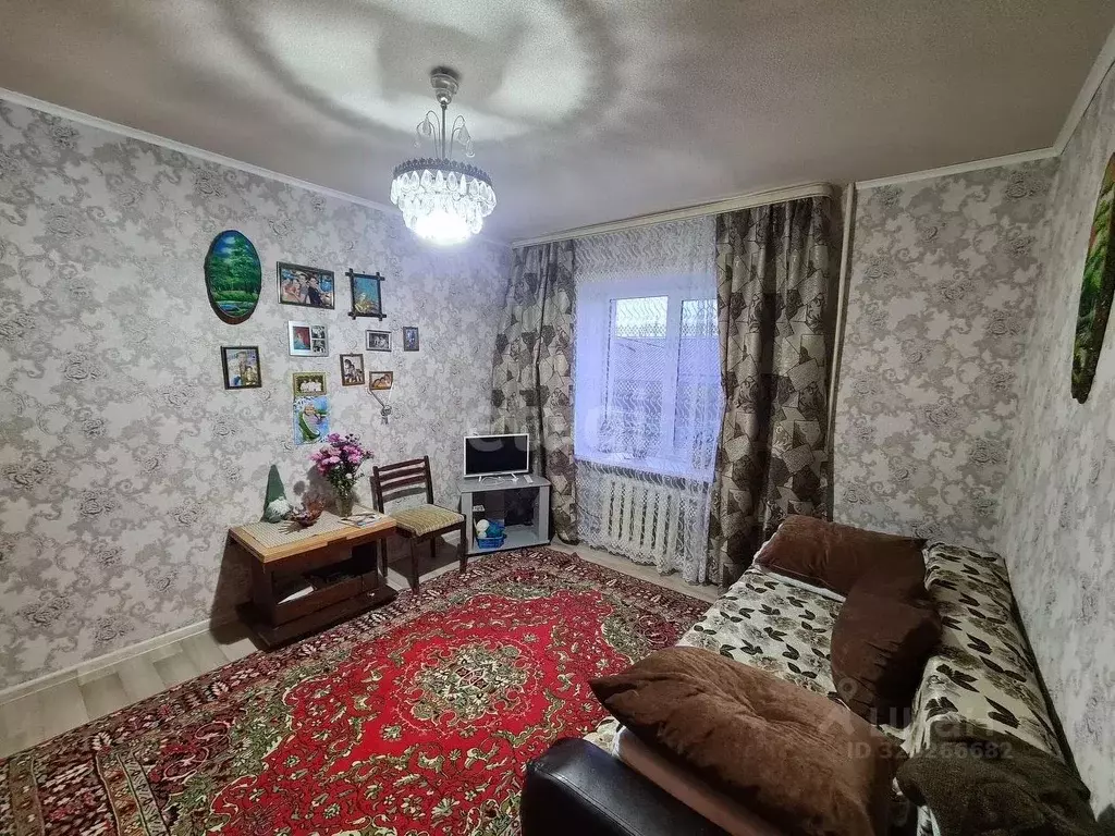 Комната Тамбовская область, Тамбов Бастионная ул., 7 (45.8 м) - Фото 0