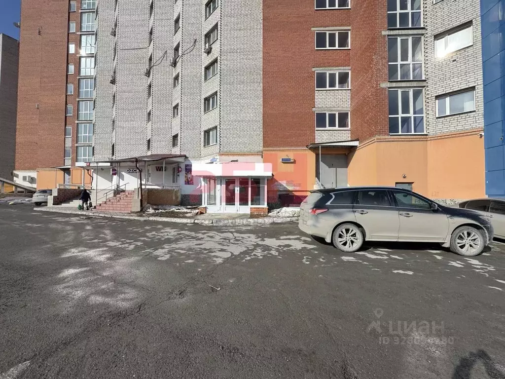 Помещение свободного назначения в Тюменская область, Тюмень ул. ... - Фото 2