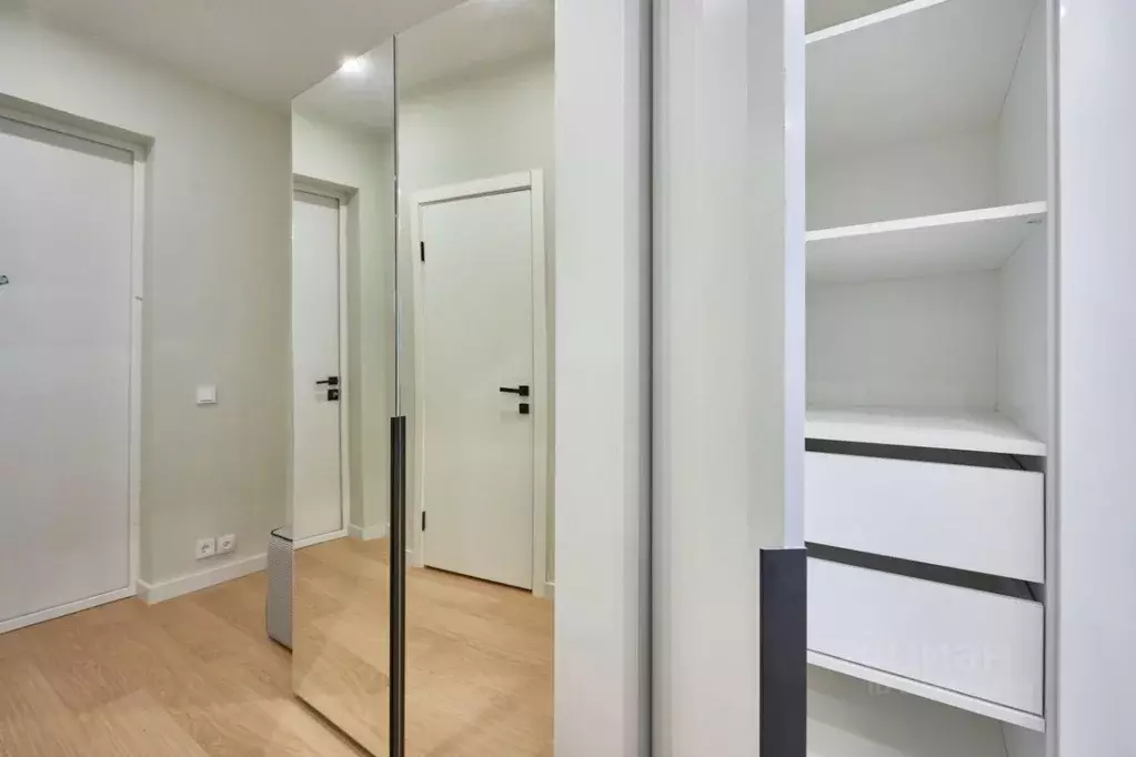 Студия Липецкая область, Липецк ул. М.И. Неделина, 4Д (26.0 м) - Фото 1