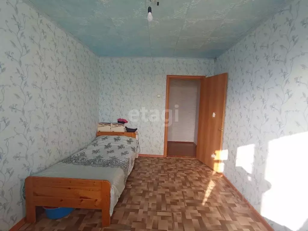 4-к кв. Свердловская область, Каменск-Уральский Каменская ул., 81А ... - Фото 1