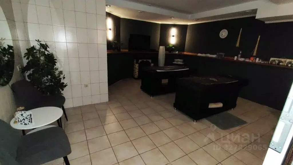 Помещение свободного назначения в Башкортостан, Уфа Коммунистическая ... - Фото 2