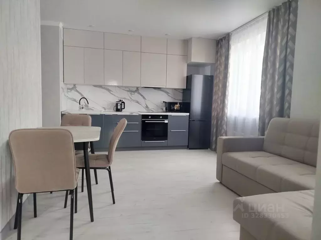 2-к кв. Тюменская область, Тюмень ул. Новоселов, 90 (54.0 м) - Фото 1